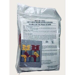 Needlecraft Ala Mode Gift Box Door Knob Covers Plastic Canvas Stitch Kit New